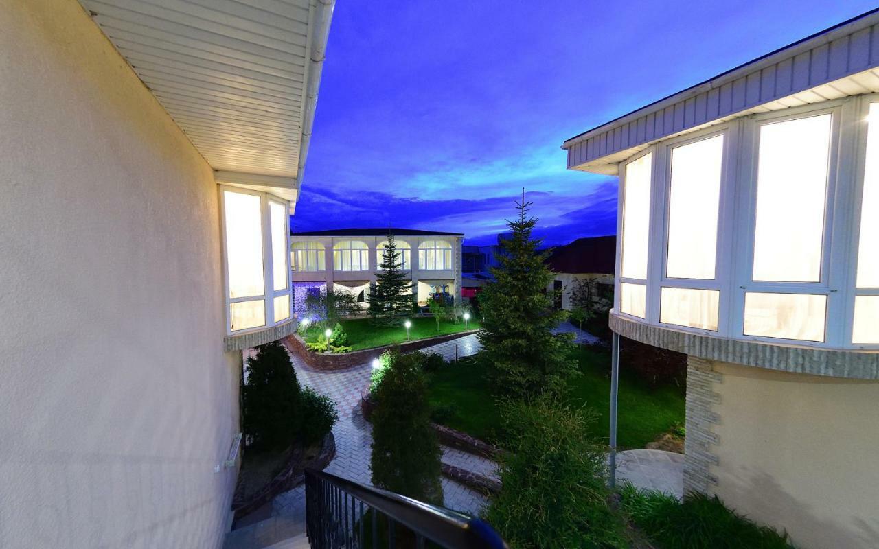 Zlata Inn Tamchy Exteriér fotografie
