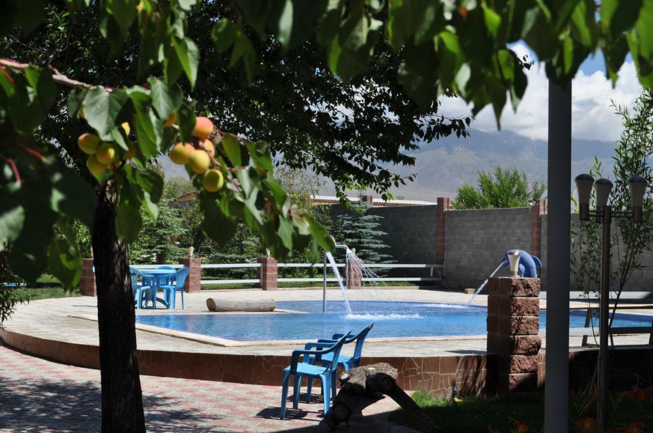 Zlata Inn Tamchy Exteriér fotografie